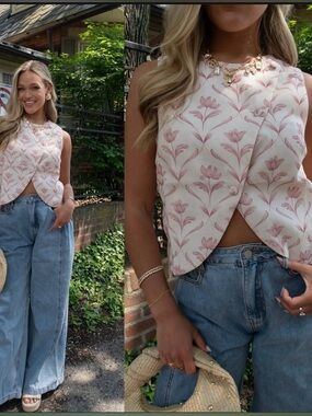 Lane 201 Floret Muse Top